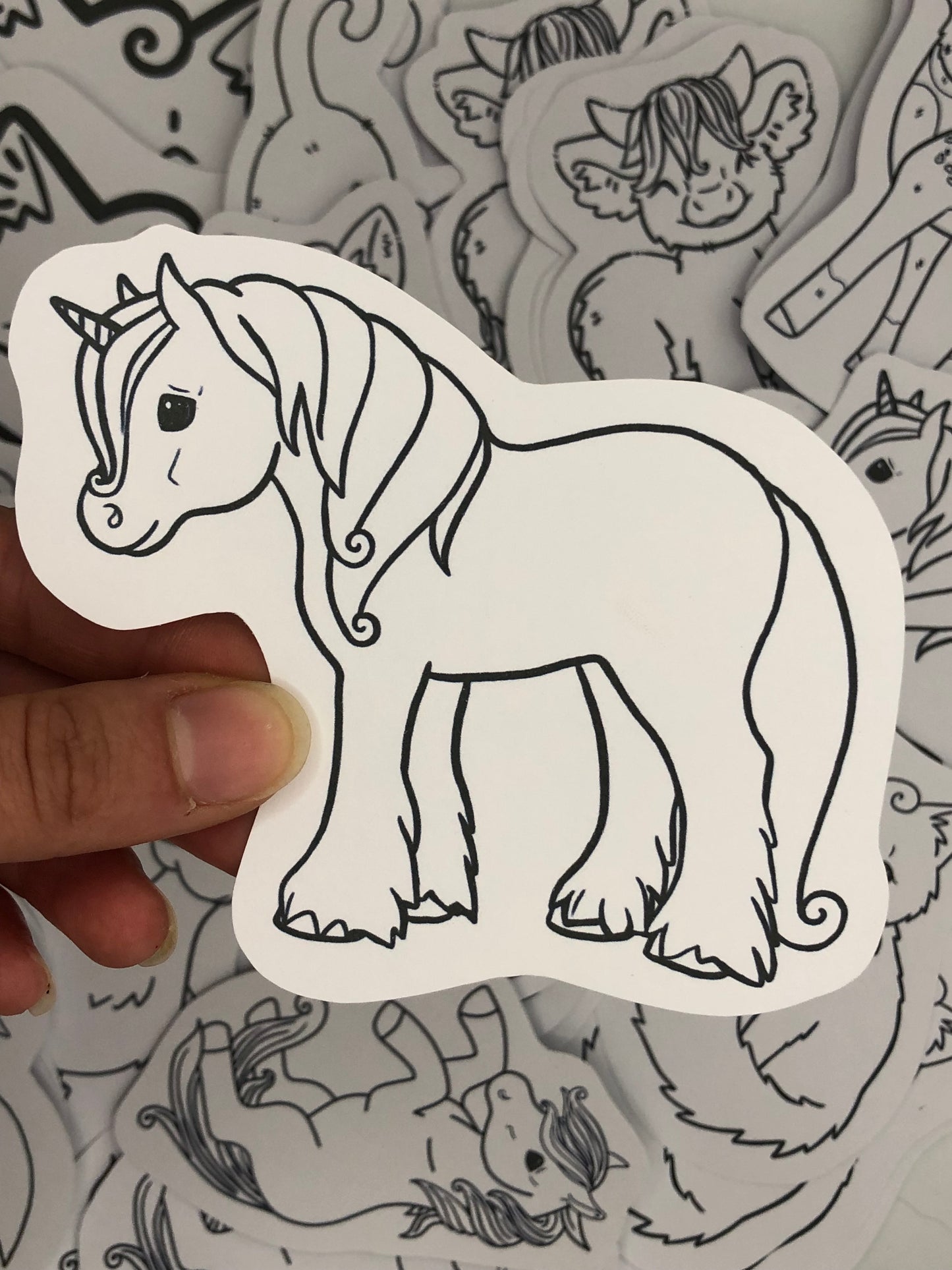 Unicorn coloring sticker