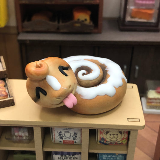 Cinnamon roll snake